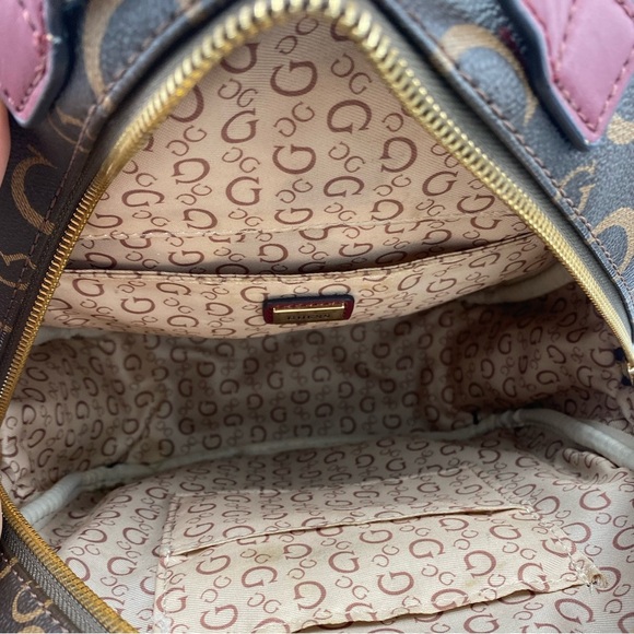 Guess Vintage Maroon Strap Brown Logo Backpack - Picture 12 of 14